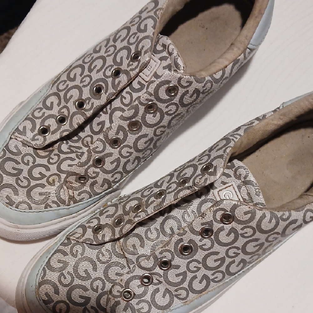 G by Guess Gray Slip-On Sneakers with Floral Pattern